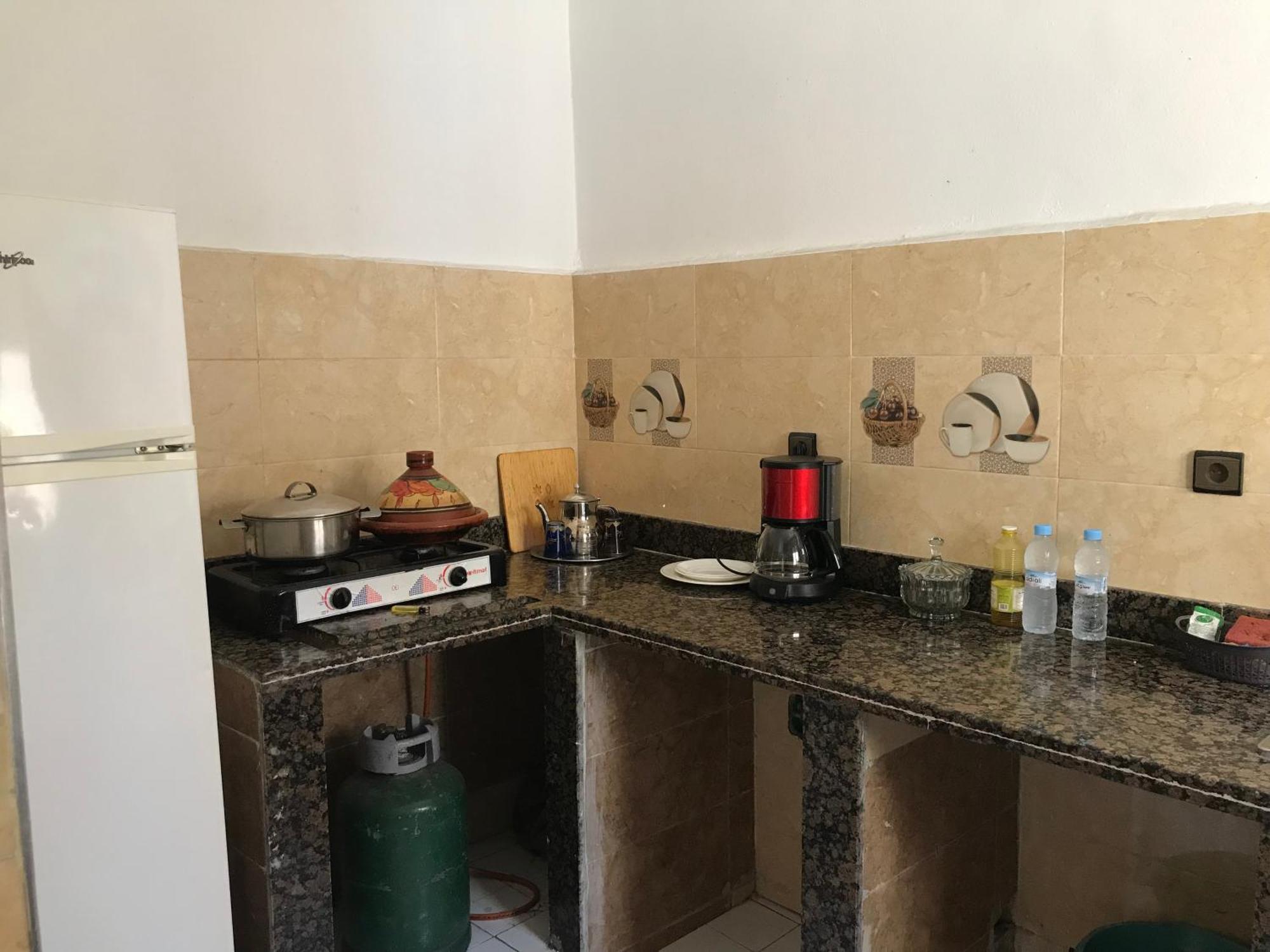 Familial En Face Le Stade Ibn Batouta Apartment *